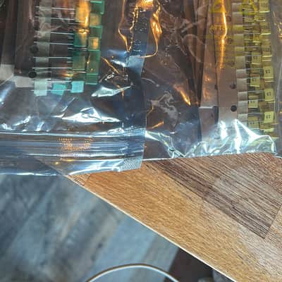 NOS Stackpole Carbon Comp Resistors, WIMA Capacitors & Pilot Lights – 1979/80 USA image 8