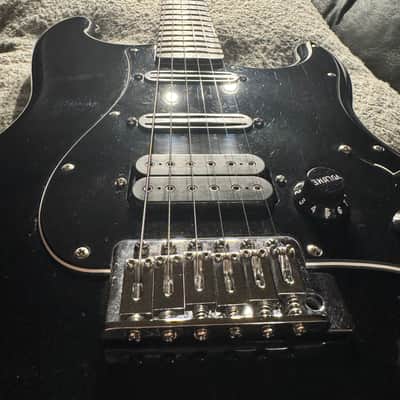 Fender Blacktop Stratocaster HH with Rosewood Fretboard 2011 - 2014 - Black hot rod image 3