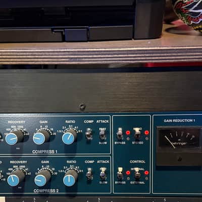 Behringer 369 2-Channel Compressor/Limiter image 1