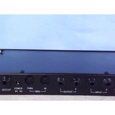 Alesis Midiverb II 16-Bit Digital Effects image 6