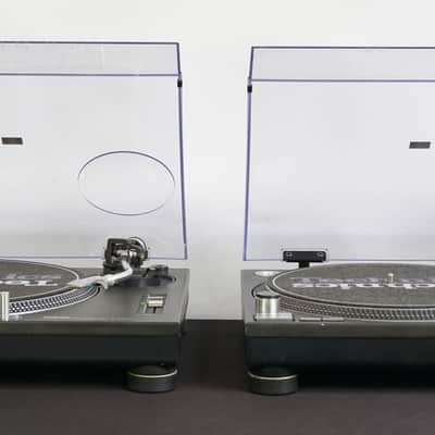 Technics SL-1210 MK3 Professional DJ Turntable Pair - Black - 240V image 1