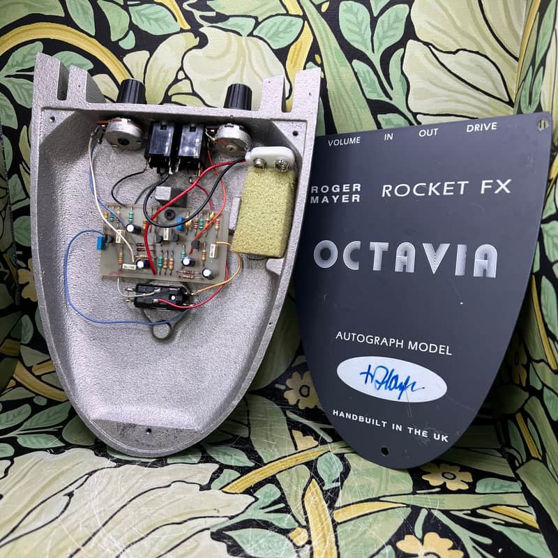 ギター Roger Mayer Octavia Rocket fx Autograph Roger Mayer Rocket FX Octavia Autograph Model - Used | Reverb