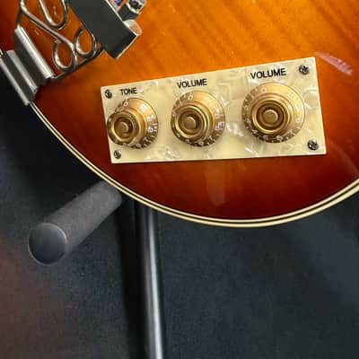 Epiphone Viola Bass with Rosewood Fretboard 1995 - 2020 - Vintage Sunburst image 4