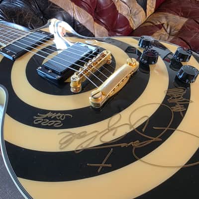 Zakk Wylde Les Paul Custom Bullseye Signed 50th Anniversary Black Sabbath Electric Guitar by Gibson Epiphone image 6