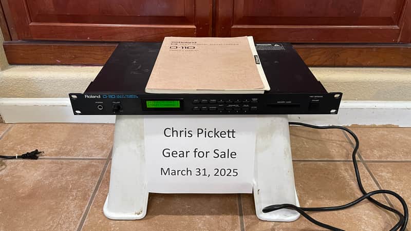 Roland D-110 Multi Timbral Sound Module 1988 - 1991 - Black with PG-10 controller image 1