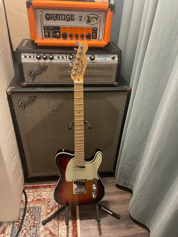 Fender American Deluxe Telecaster with Maple Fretboard 2004 - 2010 - 3-Color Sunburst image 1