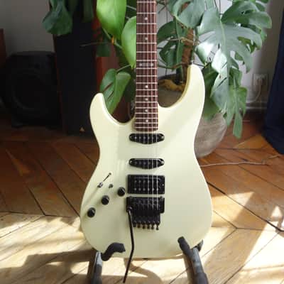Left-handed Kramer Pacer Custom 1986 Vintage White image 1