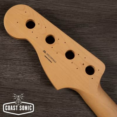 Fender Player Series Fretless Jazz Bass Neck Pau Ferro image 4