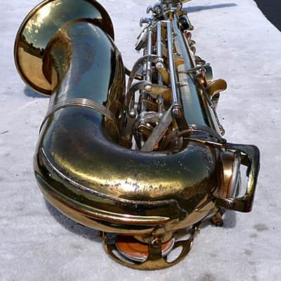 Vintage F. E. OLDS Parisian Ambassador Alto Sax w Neck, Mouthpiece + Case - Good Pads - France - VGC image 16