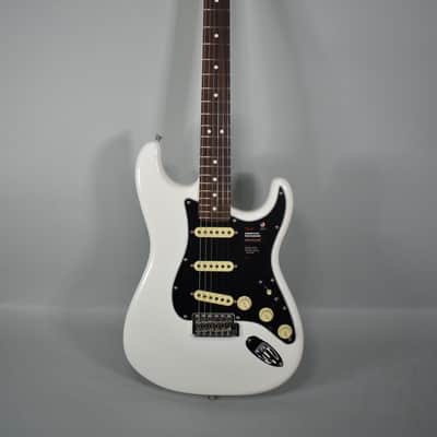 2022 Fender American Performer Stratocaster Arctic White Finish w/Bag image 1