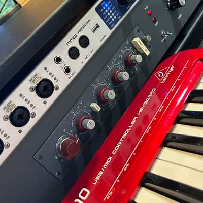 Neve 31102 Mic / Line Input Module with 4-Band EQ 1970s - Red Grey image 3
