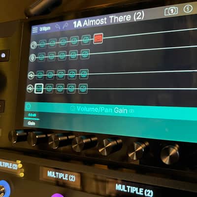 Line 6 Helix Stadium XL Floor 2025-Barely Used-Present - Black image 4
