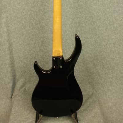 Peavey Milestone III Electric 4-String Bass image 3