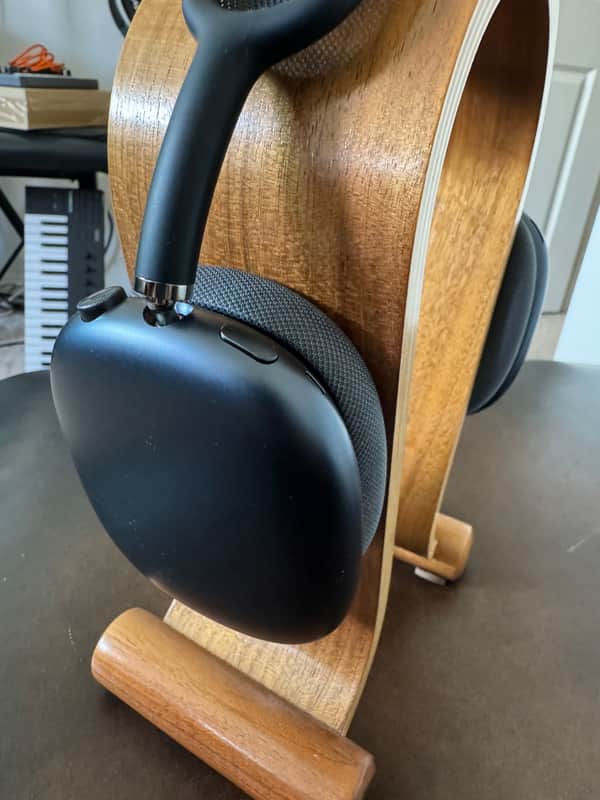 Apple AirPods Max (USB-C) - Midnight+Apple Warranty image 1