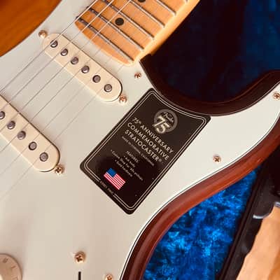 Fender 75th Anniversary Commemorative Stratocaster 2021 - 2-Color Bourbon Burst image 13