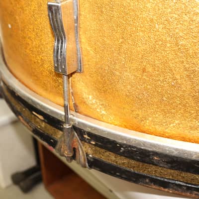 Vintage 1959 Ludwig ‘Scotch’ 26×8 Marching Bass Drum in Gold Sparkle image 5