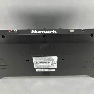 Numark Mixtrack Platinum FX DJ Controller 2020 - Present - Black image 10