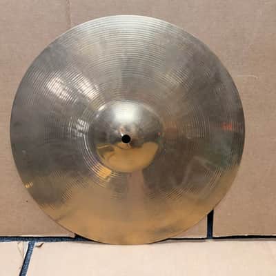 Zildjian Avedis 14" Hi-Hat Cymbals (Pair) – Traditional Finish – Used B-Stock image 5