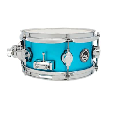 DW DWe Electronic/Acoustic Snare Drum 10x5 Laser Blue Metallic image 4