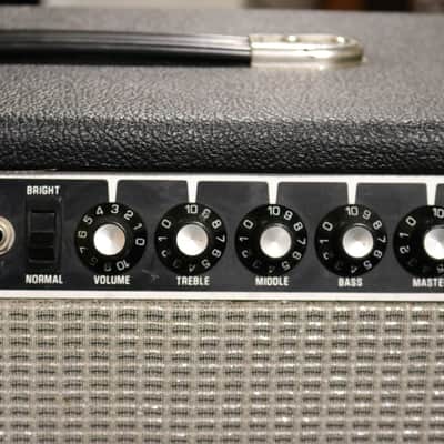 1978 Music Man HD-130 bass head with 2x12 RH cab image 8