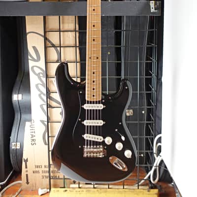 Immagine Fender Limited Edition Vintera II 60s Stratocaster 2024 - Black - 1