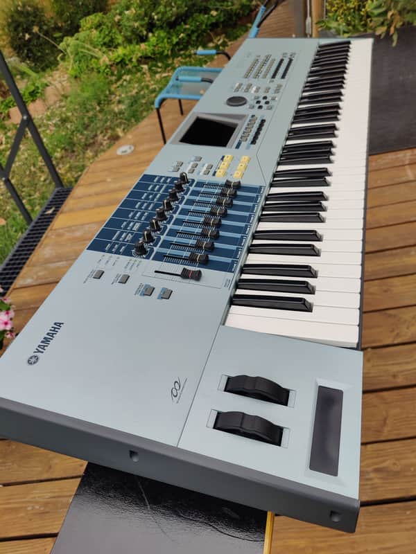 YAMAHA MOTIF XS7 / 1024Mo Sampling RAM / Soft Case / Excellent condition Bild 1