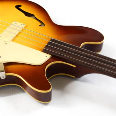 Epiphone Jack Casady Signature Bass Fretless - Aged Royal Tan image 5