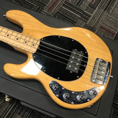 Ernie Ball Music Man Stingray 4 string Lefty image 2