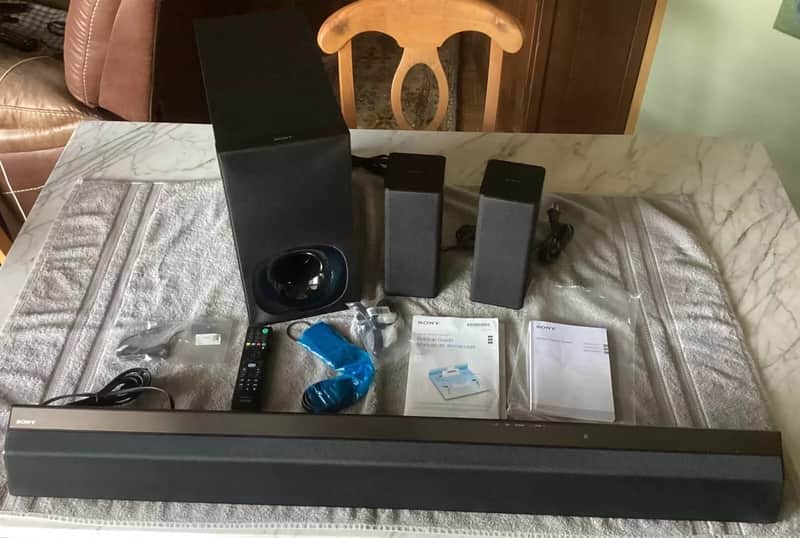 Sony HT-RT5 Home Theater System Wireless Speakers 4K Passthrough image 1
