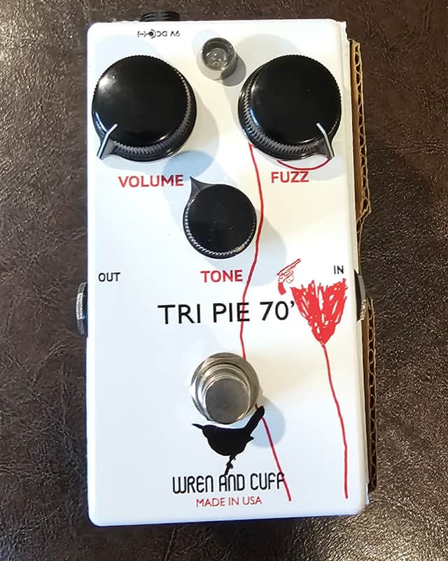 Wren and Cuff Tri-Pie '70
