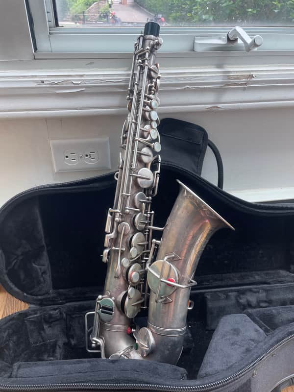 Buescher True Tone alto saxophone from 1927 - silver plated image 1