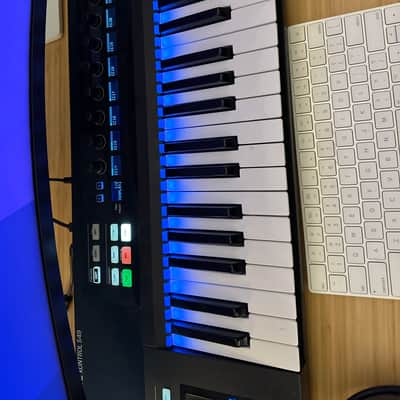 Native Instruments Komplete Kontrol S49 image 1