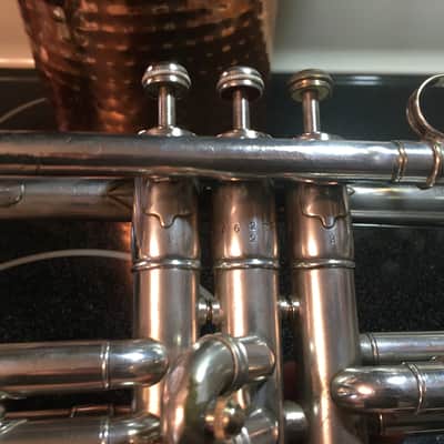 SUMMER DEAL MARTIN 1926 HANDCRAFT DANSANT NICE SILVER TRUMPET SERVICED COMP. NICE VALVES MARTIN CASE MPC & ADAPTOR image 12