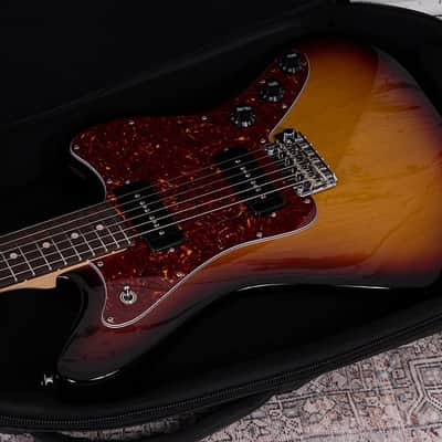 Suhr Classic JM - 3-Tone Sunburst image 22