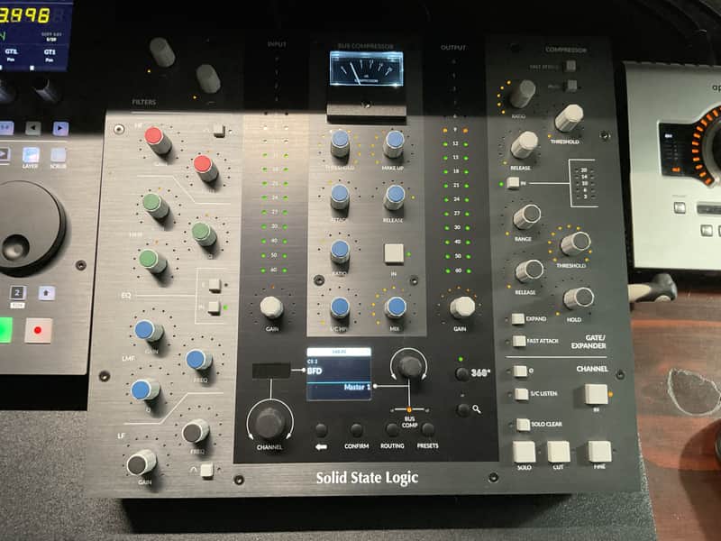 Solid State Logic SSL UC1 DAW Controller 2021 - Present - Black imagen 1