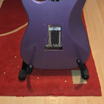 Fender Jeff Beck Artist Series Stratocaster with Lace Sensor Pickups 1991 - 2000 - Midnight Purple image 4