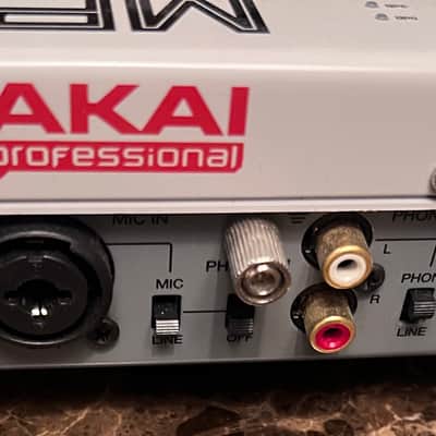 Akai MPC Renaissance Groove Production Studio image 4