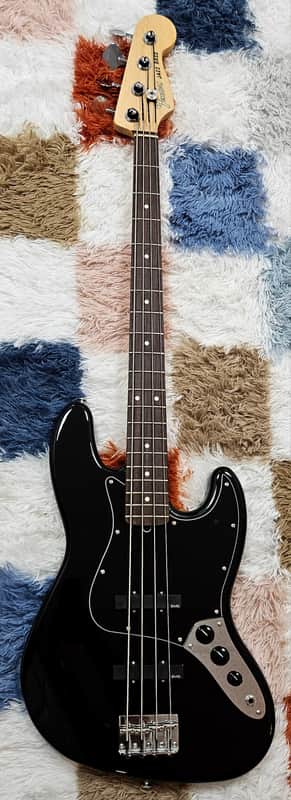 Fender Performer