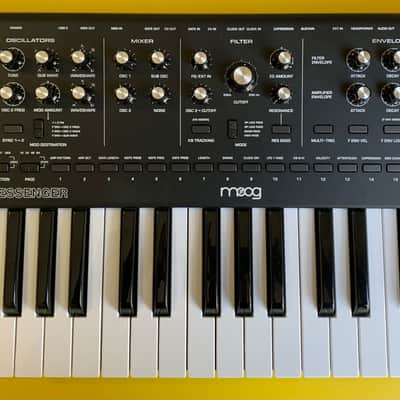 Moog Messenger 32-Key Monophonic Synthesizer 2025 image 3