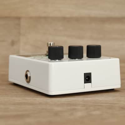 Electro-Harmonix Big Muff Pi with Tone Wicker image 5