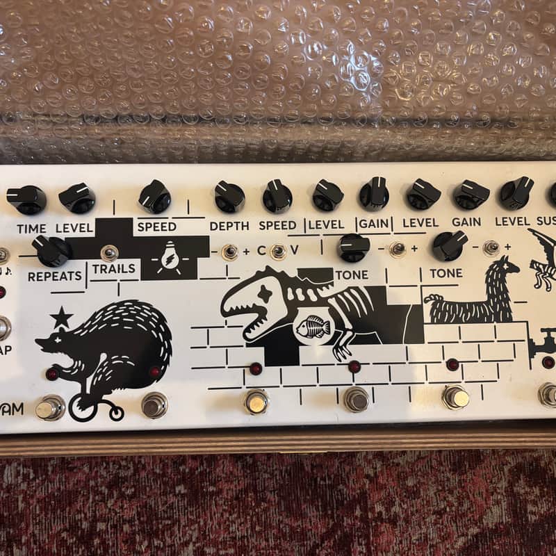 2010s JAM Pedals Pink Flow White