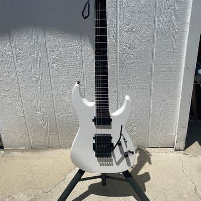ESP LTD M-1000 - Snow White image 1