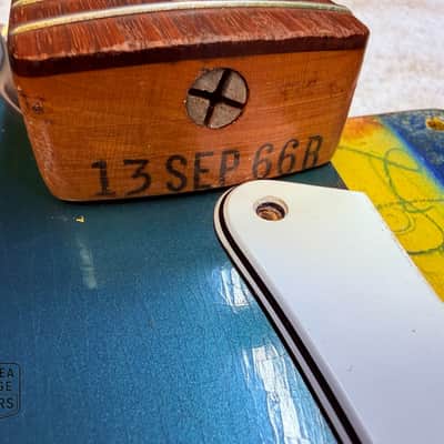 1966 Fender Stratocaster - All Original - Lake Placid Blue w/HSC image 16