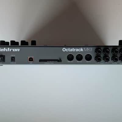 Elektron Octatrack MkII Dynamic 8-Track Performance Sampler 2017 - 2021 - Gray image 3