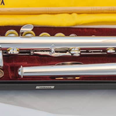 Yamaha YFL-461 All Silver Intermediate Flute Open-hole C-foot *Made in Japan *Overhauled New Pads image 7