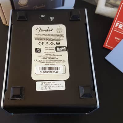 Fender Tre-Verb Tremolo/Reverb 2019 - Present - Blue image 12