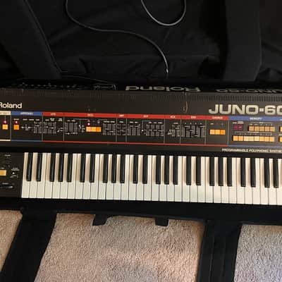 Roland Juno-60 61-Key Polyphonic Synthesizer 1982 - 1984 - Black