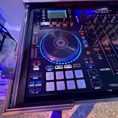Denon MCX8000 4-Channel Pro DJ Player / Controller with Case image 5