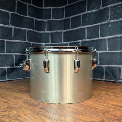 Tama Imperialstar Concert Toms – 9"x13" & 10"x14" – Vintage 1970s Hairline Chrome image 7