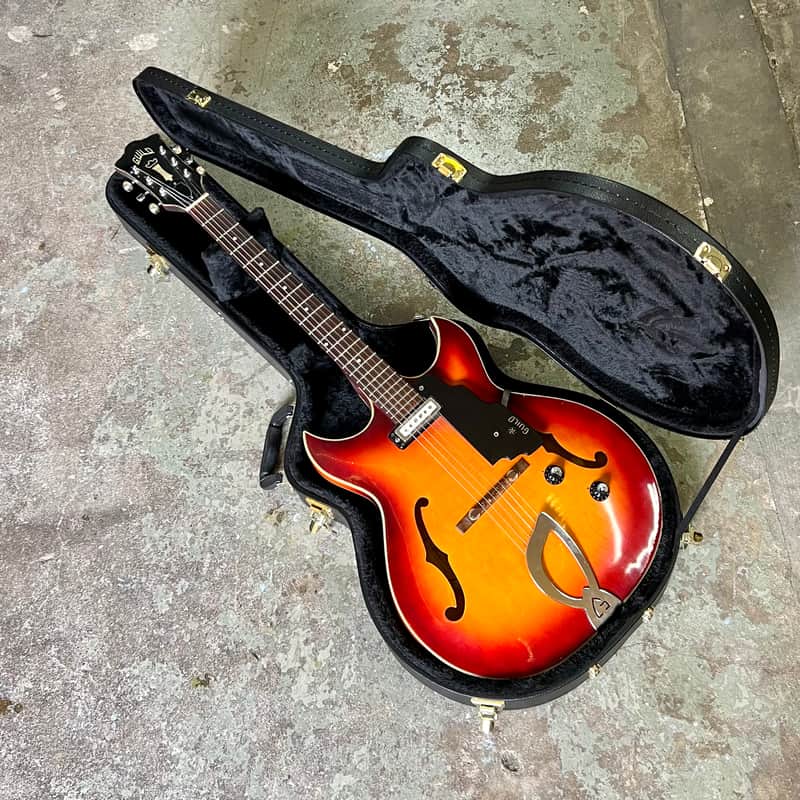 1968 Guild Studio 301-ST electric guitar Sunburst